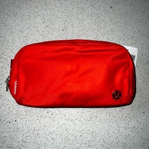 NWT Everywhere Belt Bag Solar Orange